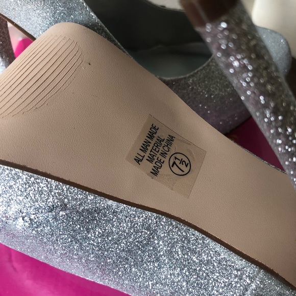 Silver Glitter Platform High Heel Pumps - Picture 4 of 4
